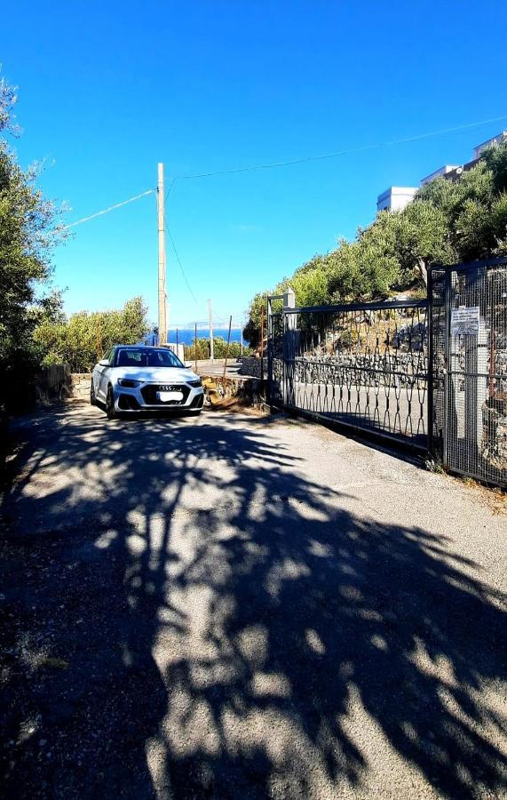 Bella Vista House-Sorrento Coast - Free Parking-Solarium Apartment Вико Екуензе Екстериор снимка